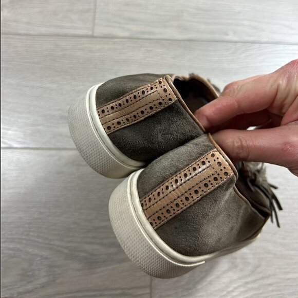 Frye Gemma Tassel Leather Slip On Loafers Shoes - Picture 4 of 9